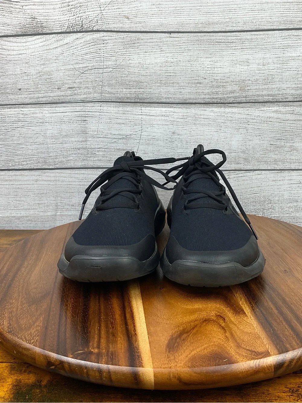 OOFOS OOmg Sport Lace Up Low Triple Black Comfort Recovery Shoes Men’s Size 10
